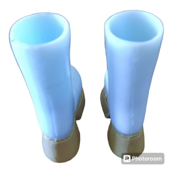 2003 BRATZ WINTERTIME WONDERLAND SASHA REPLACEMENT BLUE TAN BOOTS - Picture 2 of 3